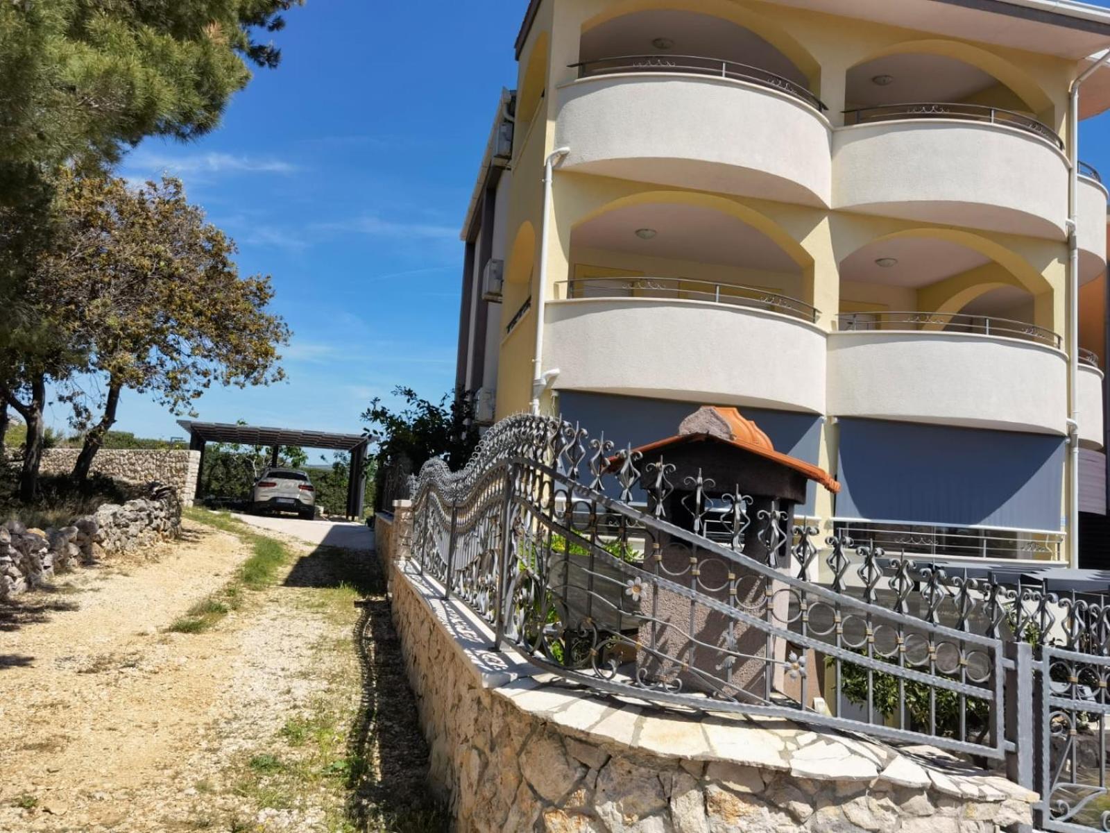 Apartments Annie Rogoznica  Luaran gambar